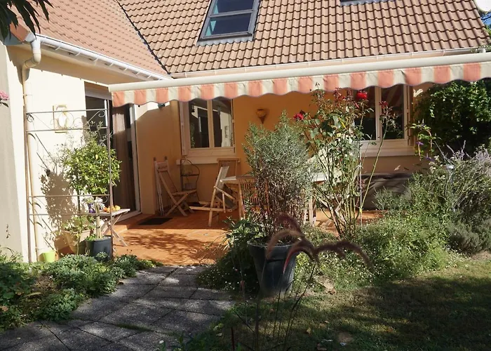 Bed & Breakfast Le Champ Du Petit Bois