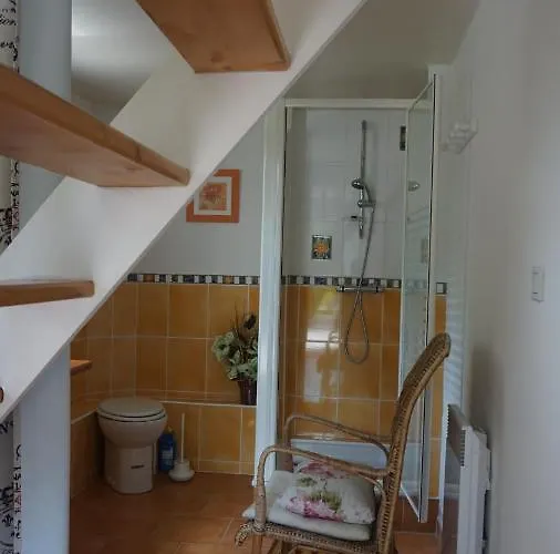 Le Champ Du Petit Bois