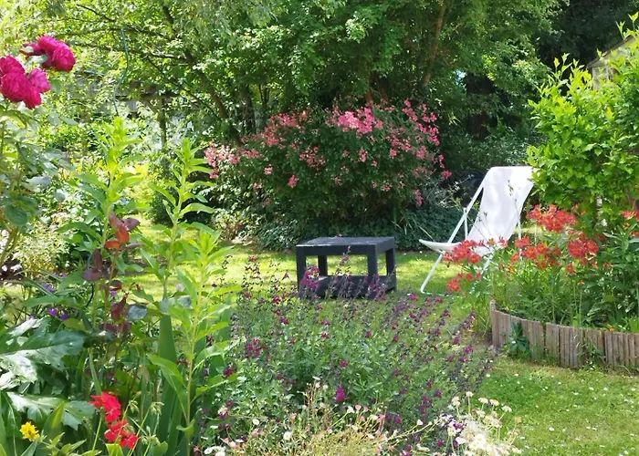 Le Champ Du Petit Bois Bed & Breakfast